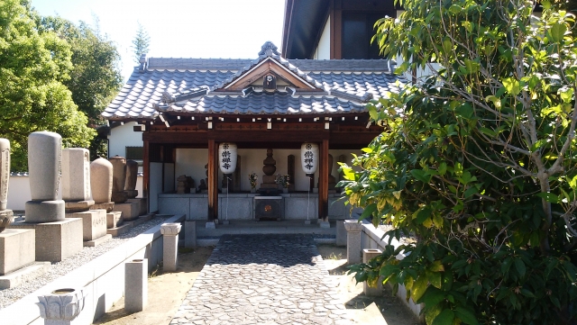 【お寺と揉めないために】墓じまいのトラブル事例を一挙紹介